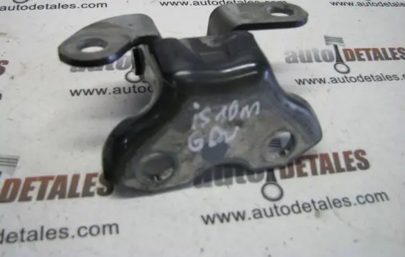 Lexus IS 220D-250-350 Rear door upper hinge