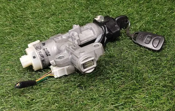 Hyundai Santa Fe Ignition lock AZ91D5