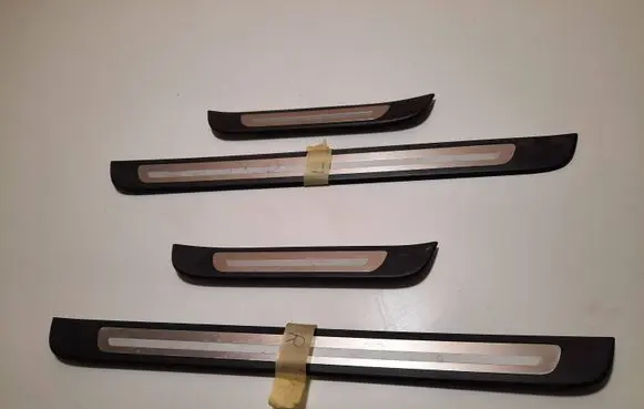 Audi A6 S6 C7 4G Front sill trim cover 4G0853373G 4G0853374G 4G0853376G