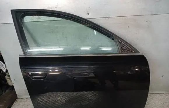 Audi A6 S6 C6 4F Front door