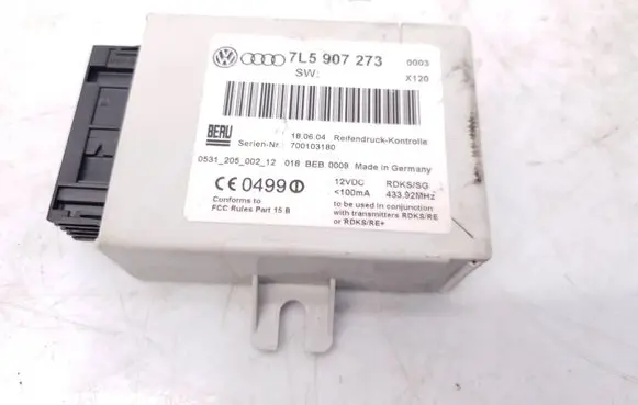Porsche Cayenne (9PA) Tire pressure control unit 7L5907273 700103180 0531205002