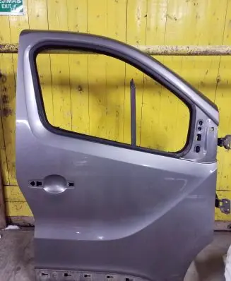Opel Vivaro Front door 801100934R 10688