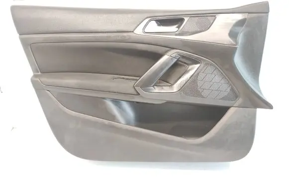 Peugeot 308 Front door card panel trim 96776523ZD 11570081 5746