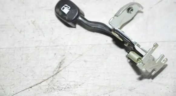 Hyundai i20 (GB IB) Fuel cap release pull handle 