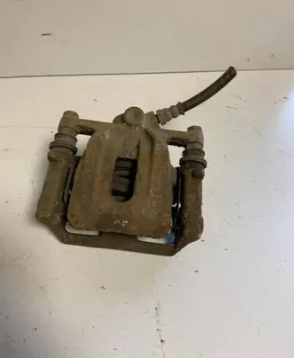 Mercedes-Benz A W169 Rear brake caliper 872B