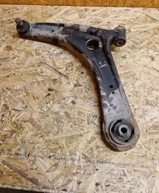 Mitsubishi Outlander Front lower control arm/wishbone