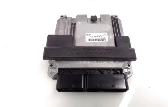 Audi Q5 SQ5 Engine control unit/module 0281016698 03L906019AS