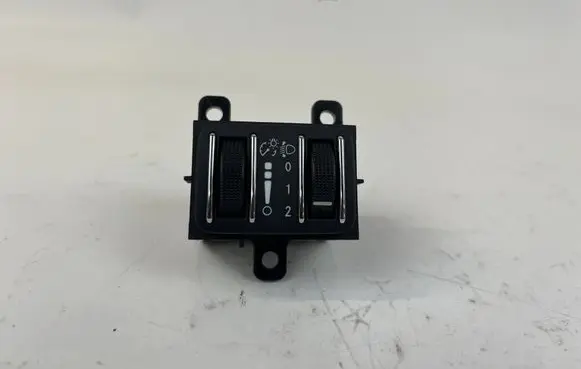 Maserati Ghibli Headlight level height control switch 670019921