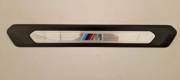 BMW X4 G02 Front sill trim cover 8068487