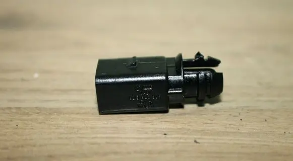 Audi A4 S4 B7 8E 8H Outside/exterior temperature sensor 8Z0820535