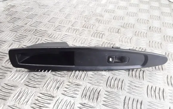 Citroen C4 I Electric window control switch 9651465677