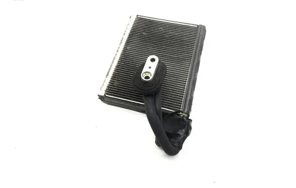 Jaguar XK - XKR Air conditioning (A/C) radiator (interior) C2P8713