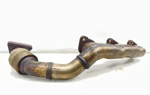 Mercedes-Benz E W211 Exhaust manifold A6421420002