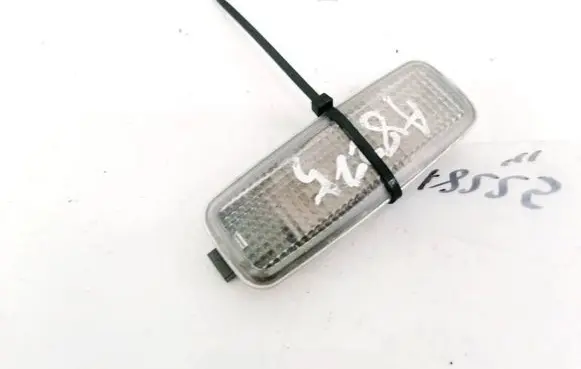 Audi A6 S6 C5 4B Other interior light 8L0947105A