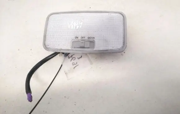 Toyota Yaris Rear seat light