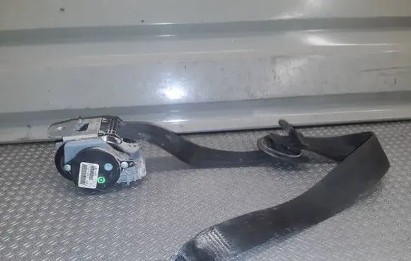 Volkswagen Golf V Front seatbelt 1K4857706