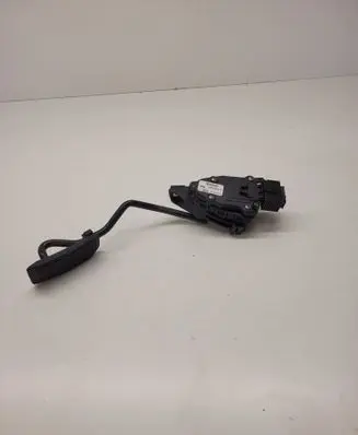 Nissan Primera Accelerator throttle pedal 18002AU410