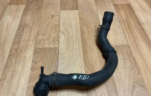 Volkswagen PASSAT B6 Engine coolant pipe/hose 3C0122291