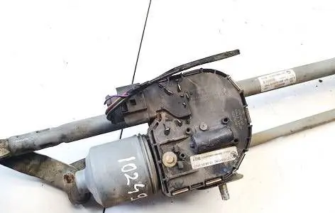 Skoda Octavia Mk2 (1Z) Wiper motor 1z1955119c 10.09.013100