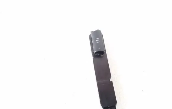 Mercedes-Benz S W220 Windscreen/window heater switch A2208219158