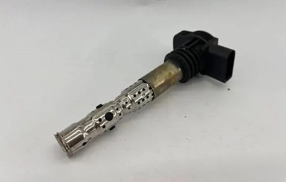 Seat Toledo II (1M) High voltage ignition coil 06B905115H 06A905115 06A905115A