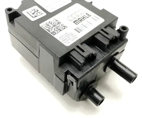 Audi A8 S8 D2 4D Central body control module 4N0819254