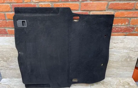 Maserati Ghibli Trunk/boot floor carpet liner 6700268030