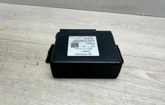Porsche Cayenne (92A) GPS navigation control unit/module 7PP035620K 7PP035620AF 10R030425