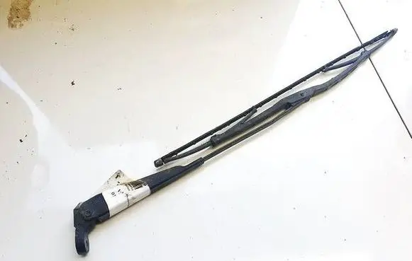 Opel Kadett E Rear wiper blade arm 90181142