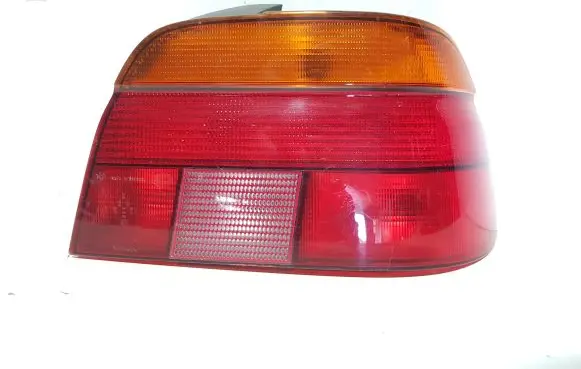 BMW 5 E39 Rear/tail lights 8358032
