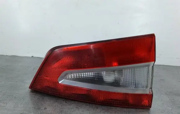 Ford Galaxy Rear/tail lights 6321-13A603-EB