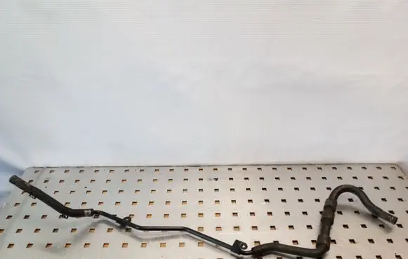Volkswagen PASSAT B6 Engine coolant pipe/hose 1K0122447