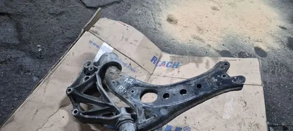 Audi A2 Front lower control arm/wishbone 8Z0407153L 30040501