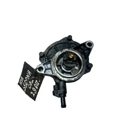 KIA Sedona Vacuum pump 288104X100
