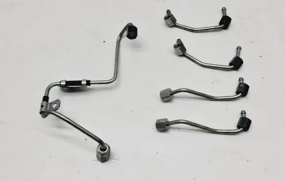 Toyota Land Cruiser (J150) Fuel injector supply line/pipe 237010E010 237020E010