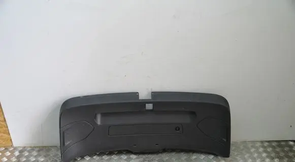 Audi Q3 8U Tailgate trim 8U0867979