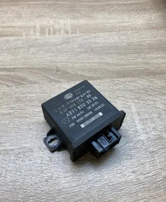 Mercedes-Benz E W211 Light module LCM A2118203226