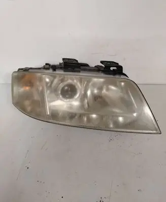 Audi A4 S4 B6 8E 8H Headlight/headlamp