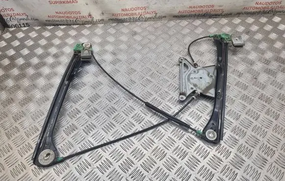 Audi A4 S4 B5 8D Front door manual window regulator 8D0837397C