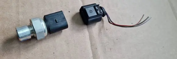 Audi Q3 F3 Air conditioning (A/C) pressure sensor 5Q0959126A