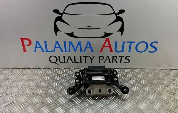 Volkswagen Golf VII Engine mount bracket 5Q0199555AB