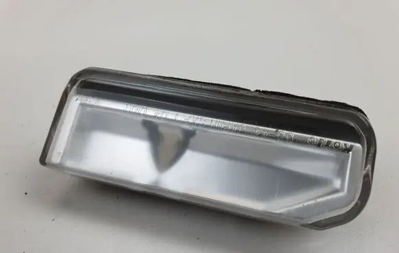 Lexus IS 220D-250-350 Number plate light A045053