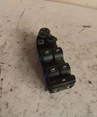 BMW 5 E60 E61 Electric window control switch 9122110