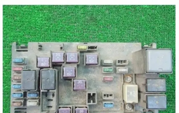 Subaru Impreza III Fuse module