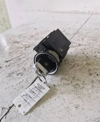 Volkswagen PASSAT B6 Ignition lock 3C0905843Q 2636008S 33303301