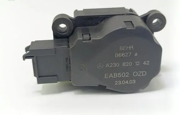 Mercedes-Benz E W211 Air flap motor/actuator A2308201242