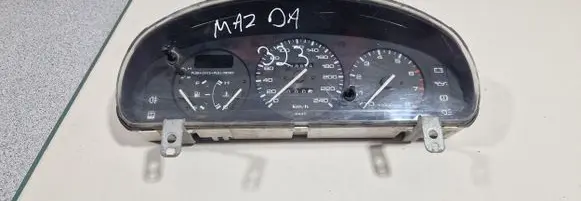 Mazda 323 F Speedometer (instrument cluster) 769809783
