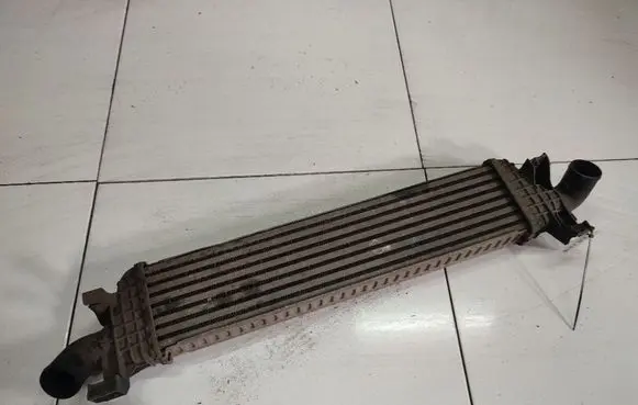 Volvo V50 Intercooler radiator