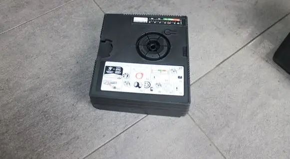 Audi Q5 SQ5 Tire air pump compressor 4G0012615C AIRCOMPRESSOR VWAG