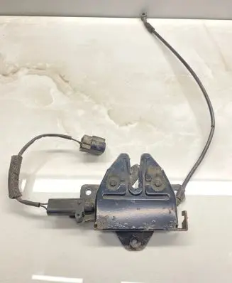 Hyundai Santa Fe Engine bonnet/hood lock/catch Nocode